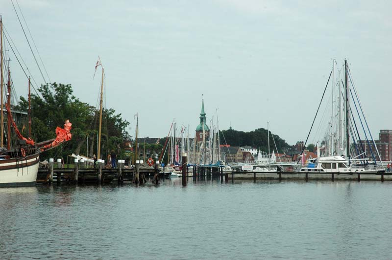 SOT030