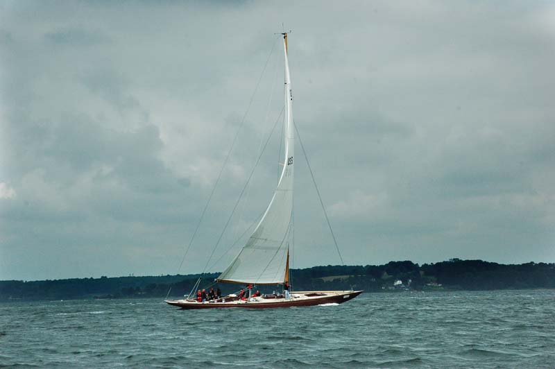 SOT115