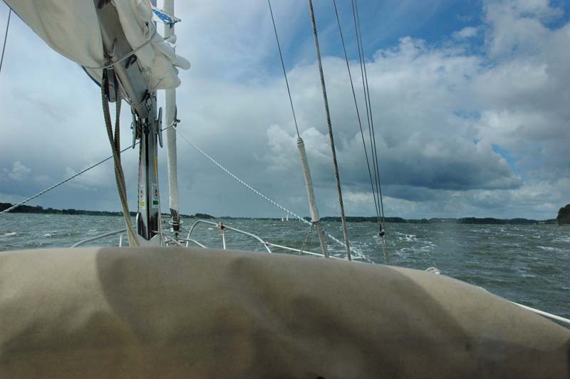 SOT204