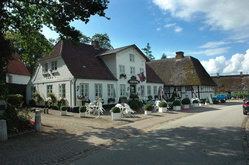 SOT214