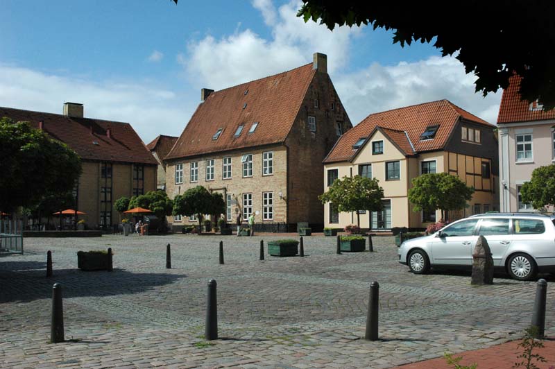SOT248